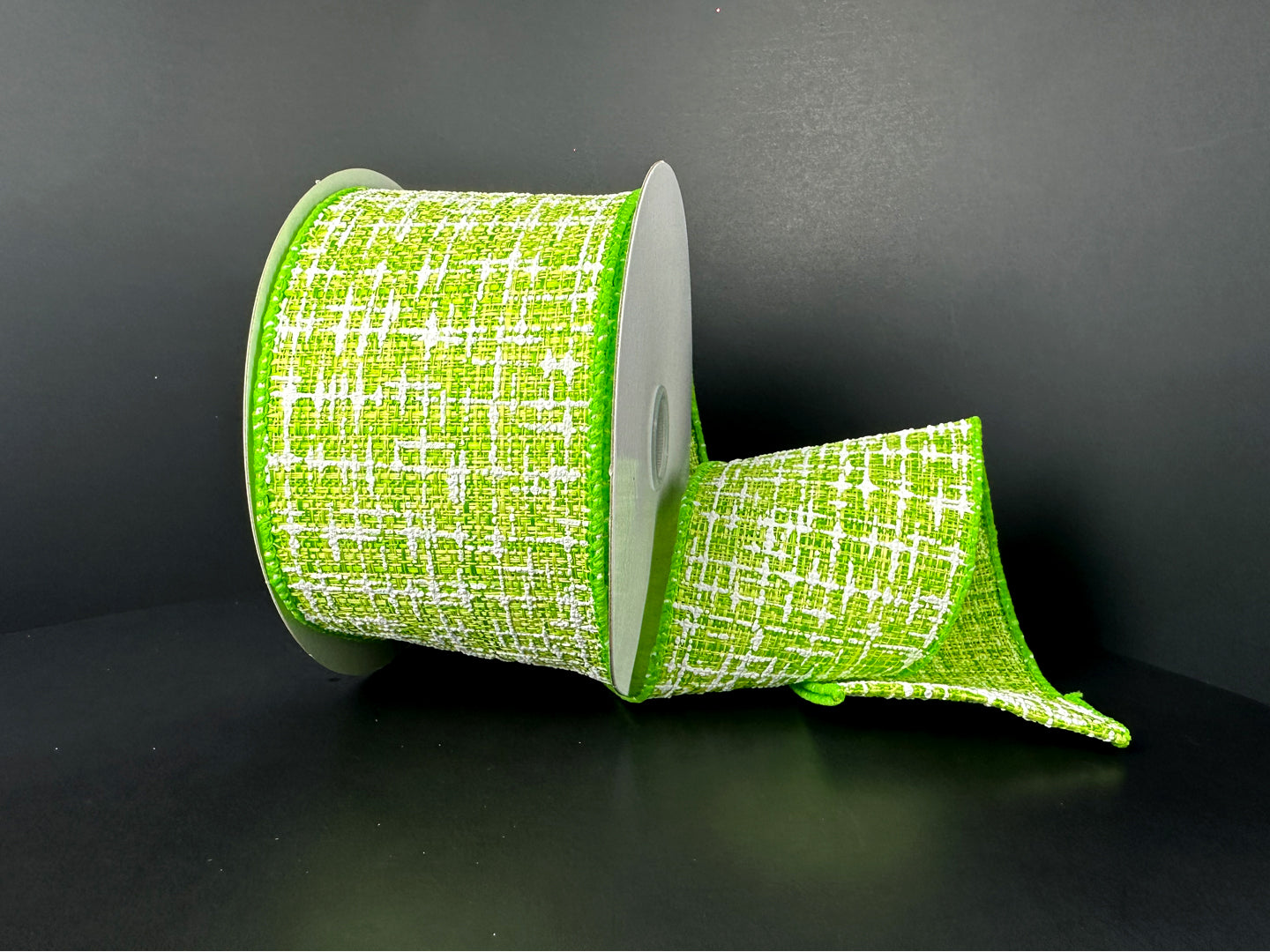 41515-40-09: LIME-WHT EMBELLISHED TWEED, 2.5"X10Y