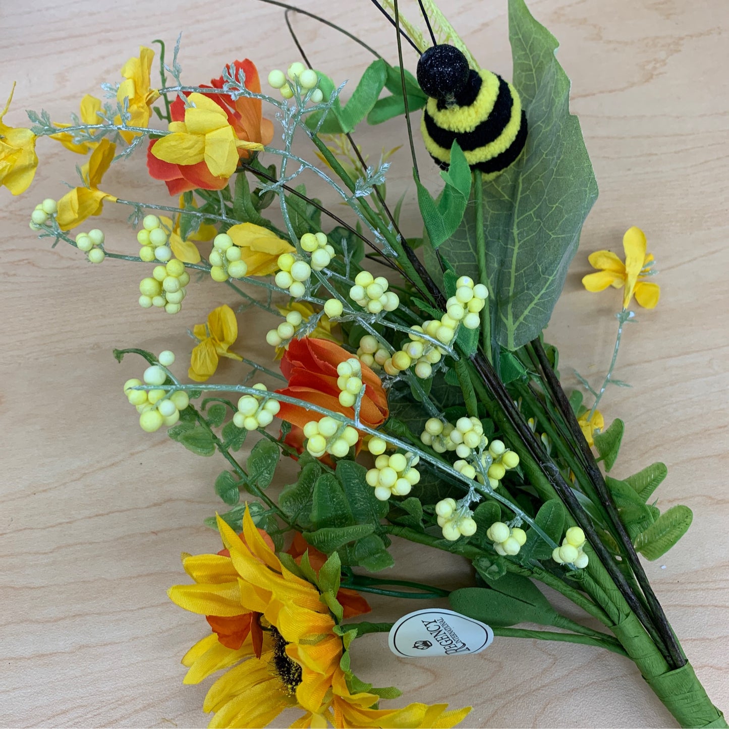 MTF23932 18" Sunflower & Honey Bee Pick Yellow/Orange