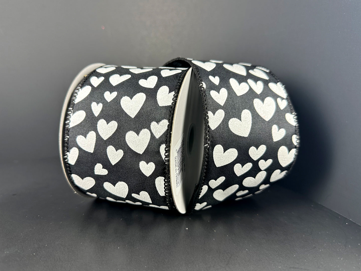 11501-40-21: BLK STN/WHT GLT BENSON HRTS, 2.5"X10Y