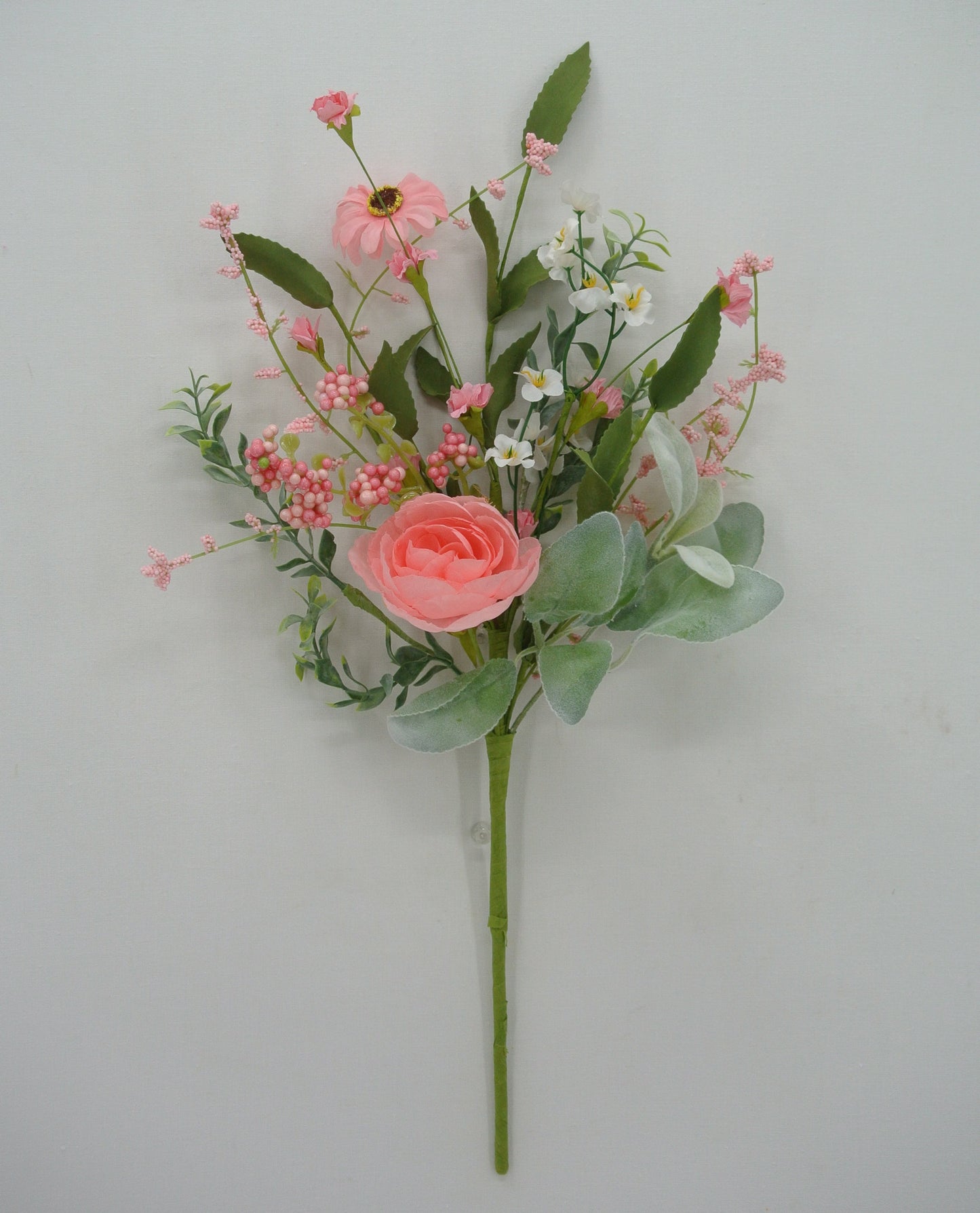 63935 17" Ranunculus Daisy Pick