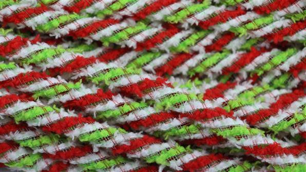 RE3225E3 8mm x 20yd Snowdrift Deco Flex Tubing Red/White/Fresh Green