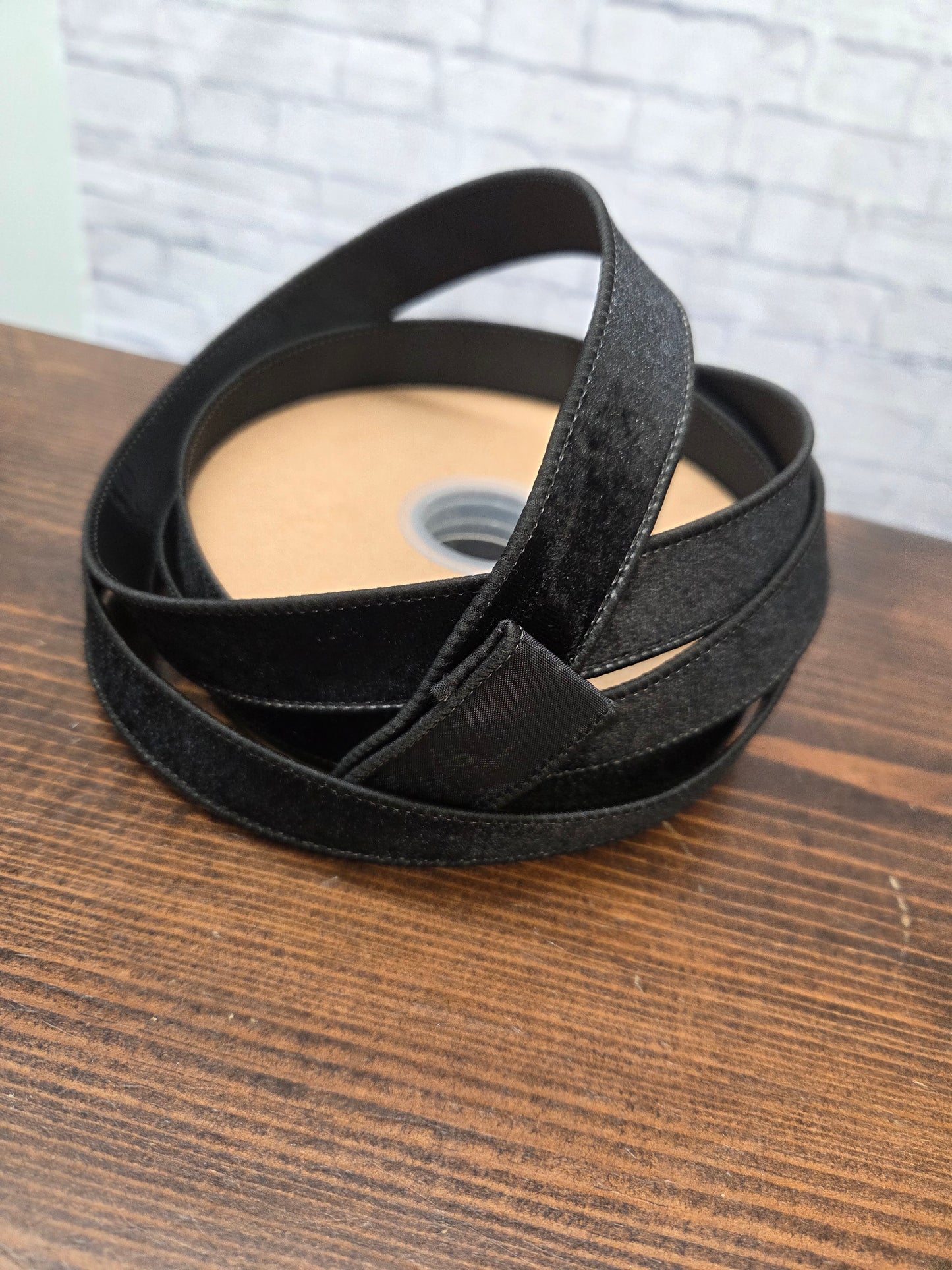7005W-030-25E 1" Wired Heritage Velvet Ribbon | Black | 10 Yard Roll
