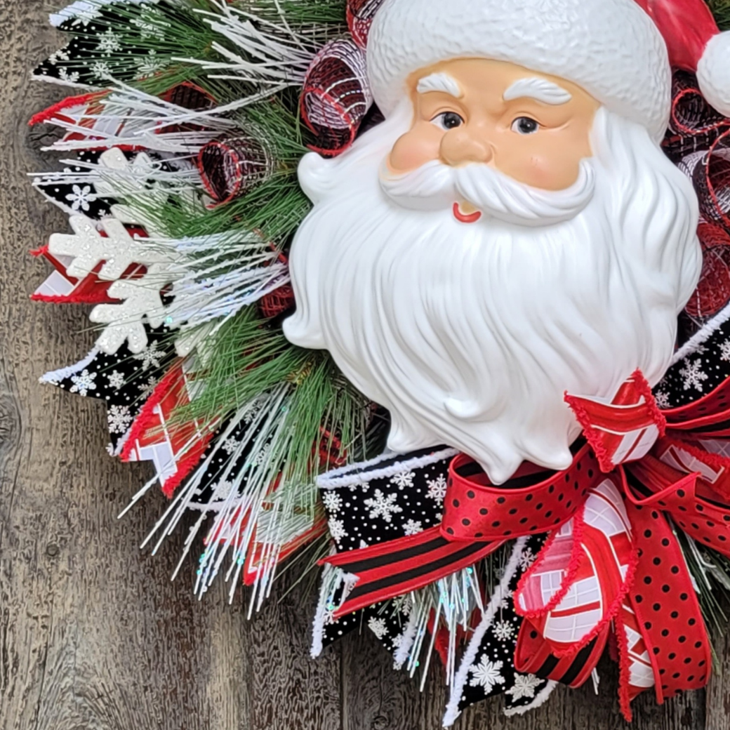 Light-Up Santa Christmas Wreath – Classic Santa Front Door Wreath – Holiday Door Decor