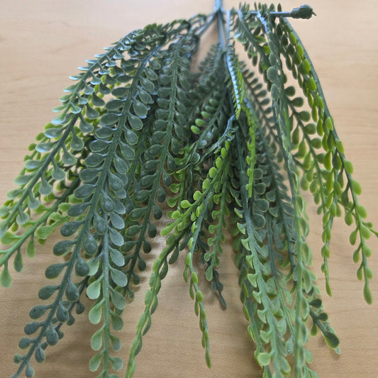 CS14646F  Beaded Grass X7    Plastic  (Small Bush)