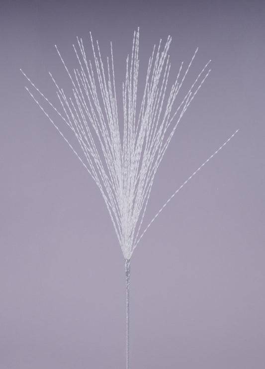 XS148127  27" Metallic Pet Twist Grass Spray x 60  White